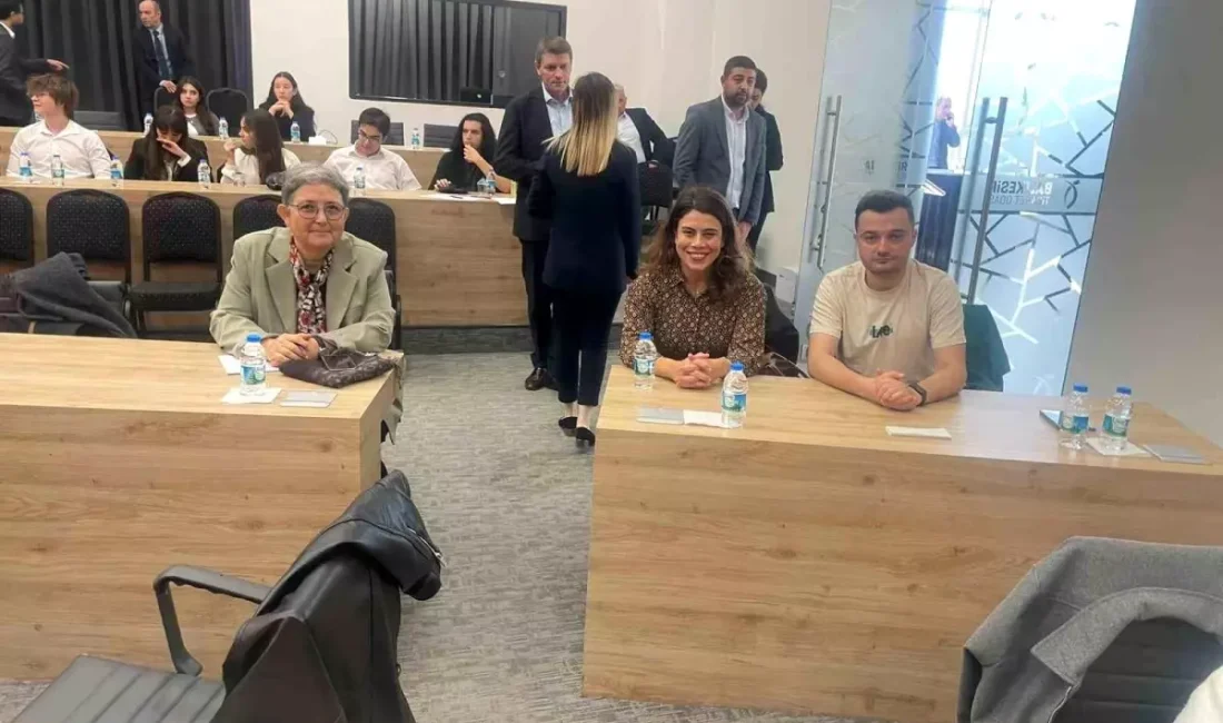 Balıkesir Meslek Yüksekokulu öğrencileri,