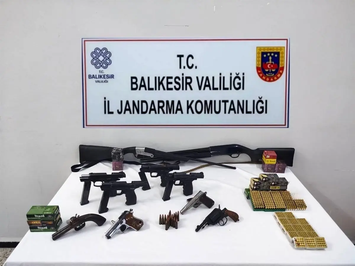 Balıkesir’de Kaçakçılık ve Organize Suçlara Yönelik Operasyonlar Başarılı Sonuçlar Getirdi