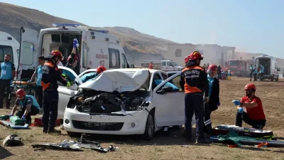 Batman’da Gerçekçi Afet Müdahale Tatbikatı Gerçekleştirildi