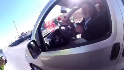 Bayrak Sevgisiyle Duygulandıran Yoldaşlık Hikayesi