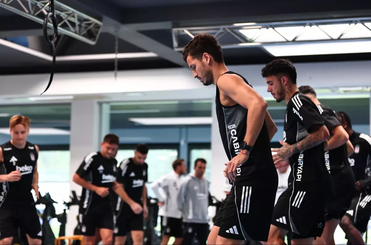 Beşiktaş, Gençlerbirliği Maçı Çalışmalarını Sürdürüyor