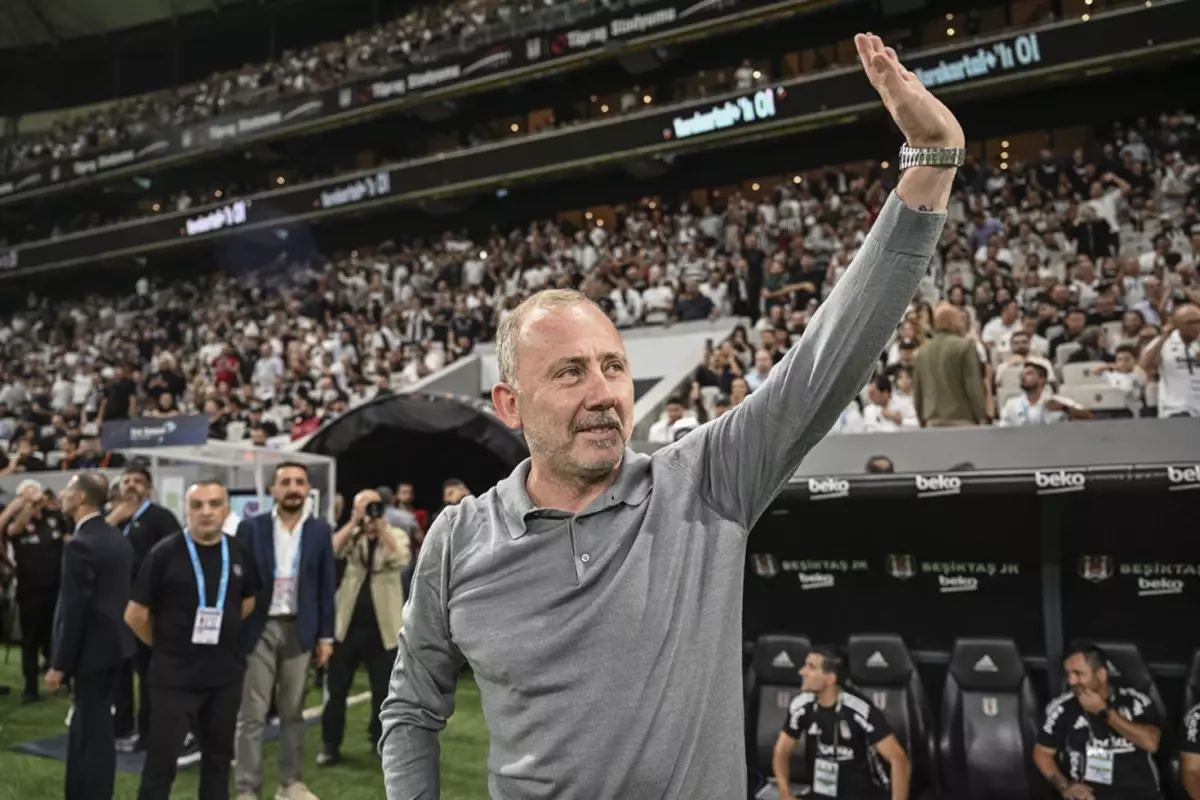 Beşiktaş’ta Transfer Rüzgarı: Çağlar Söyüncü Hareketi