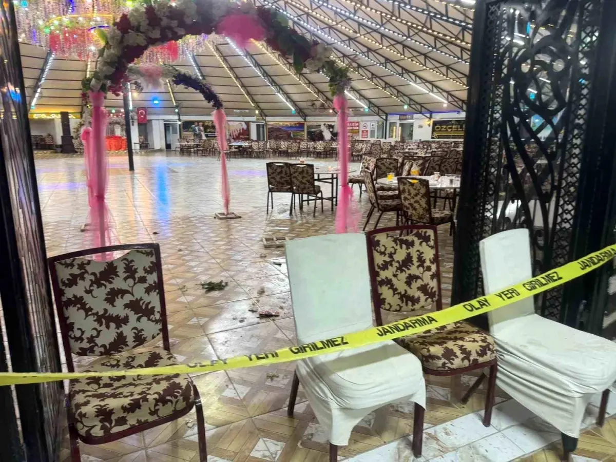 Birecik’te Düğün Kavgasında 3 Yaralı, Olay Yerinde Güvenlik Tedbirleri Alındı