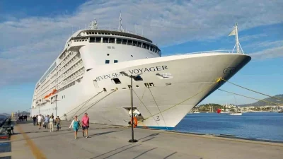 Bodrum’a Gelen Lüks Yatçılık Gemisi Seven Seas Voyager’in Yolcuları Şaşırttı