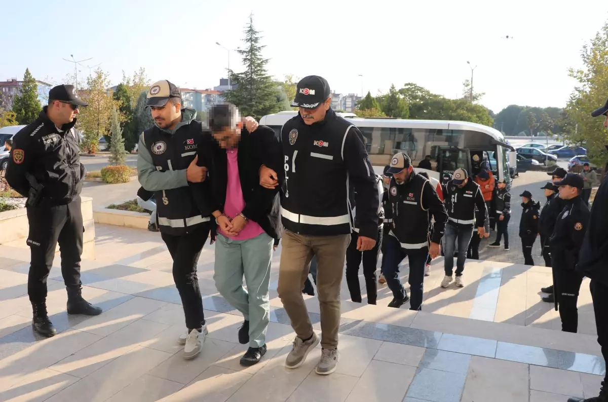 Denizli’de Sahte Alkol Raporuyla Ehliyet Geri Alma Operasyonu Sonuçları