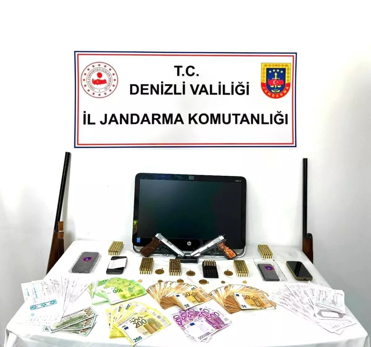 Denizli’de Tefecilik Operasyonu: 15 Milyon TL Değerinde Senetler Ele Geçirildi