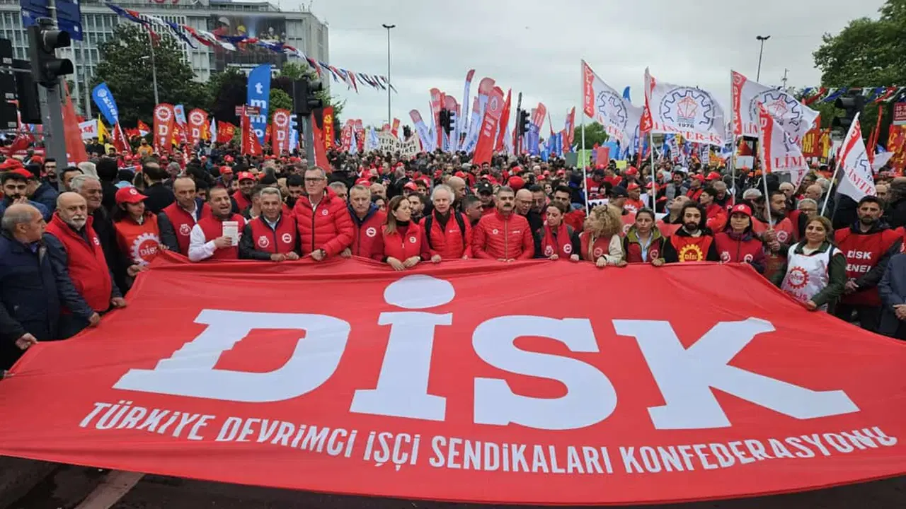 DİSK Merkez Taşınması Tartışmaları ve Sendikal Direnişler
