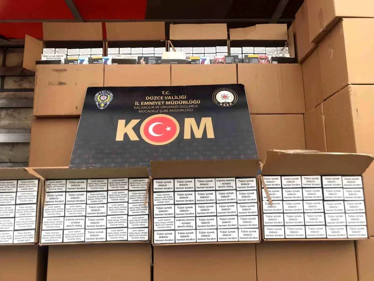 Düzce Güvenlik Birimlerinden Kaçakçılık Operasyonu: 30 Bin Makaron ve Çok Sayıda Uyuşturucu Madde Ele Geçirildi