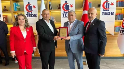 Düzce Ticaret ve Sanayi Odası Başkanı Erdoğan Bıyık’tan Emlakçıların 20. Yıl Kutlaması
