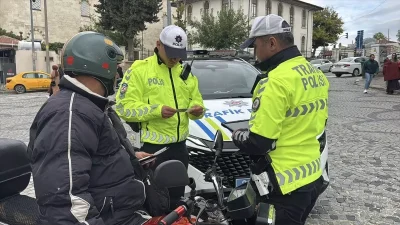 Edirne’de Ekiplerden Motosiklet Sürücüleri İçin Güvenlik Denetimi