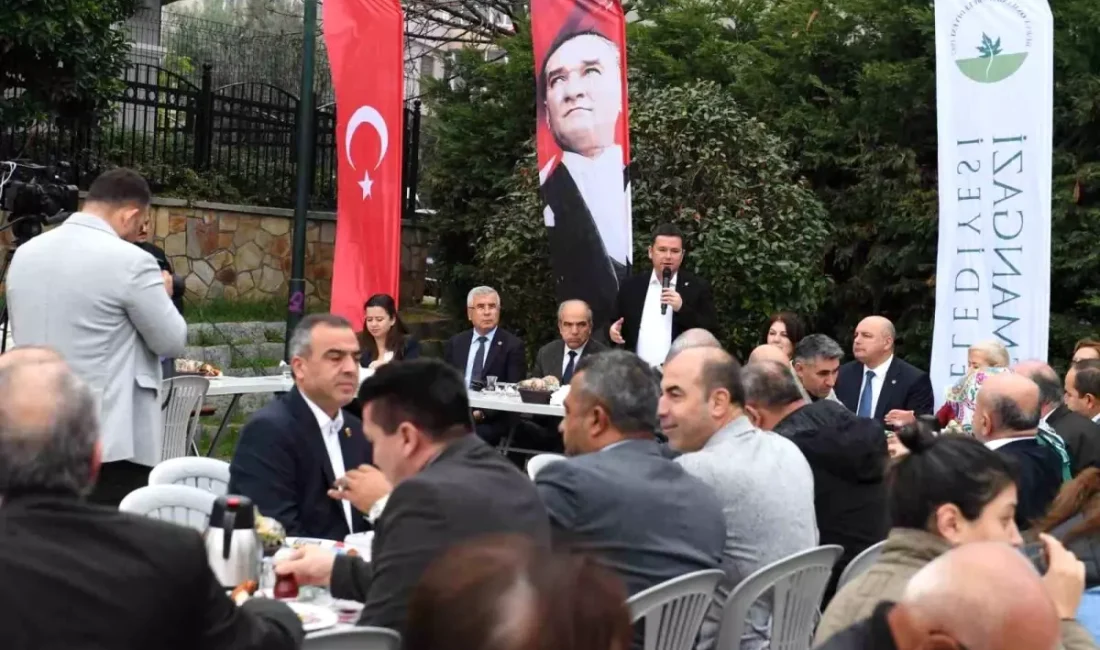 Erkan Aydın, mahalle buluşmalarıyla