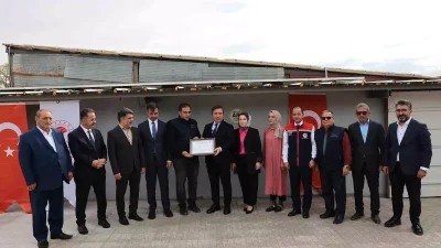 Erzincan’da Hastalıktan Arı İşletme Başarılarına Vali Hamza Aydoğdu’dan Destek