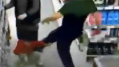 Eskişehir’de Çocuk Tacizcisi Güvenlik Kameralarına Takıldı ve Yakalanma Çabaları Sürüyor