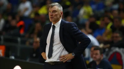 EuroLeague’de Türk Derbisi Heyecanı: Anadolu Efes ve Fenerbahçe Beko Karşı Karşıya