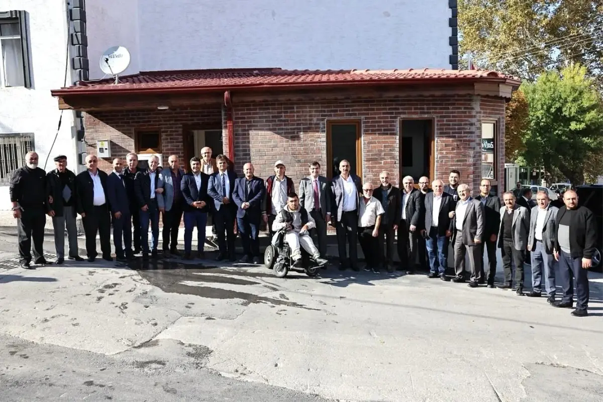Eyüp Kahveci’den Muhtarlık Hizmet Binasına Modern Dokunuş