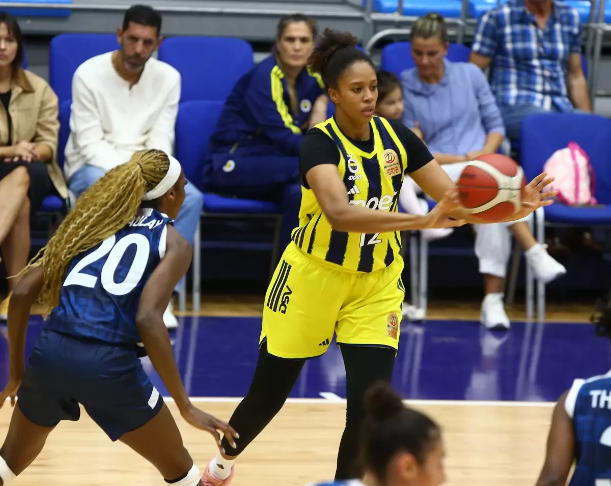 Fenerbahçe Kadın Basketbol Takımı Yeni Sezona Galibiyetle Başladı
