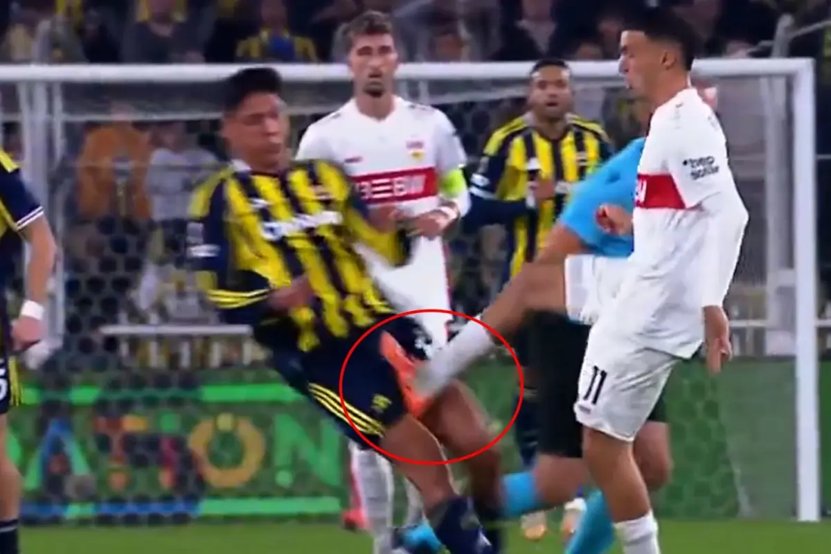Fenerbahçe – Stuttgart Maçında Hakem Kararları ve Kırmızı Kart Gelişmeleri
