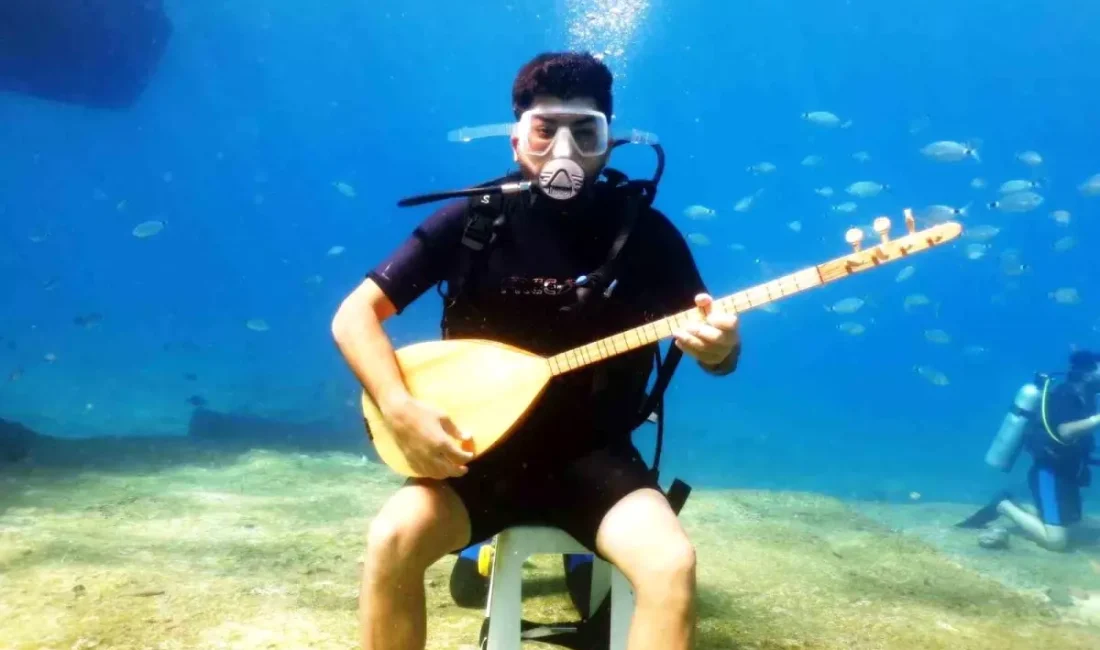 Fethiye'de deniz altında müzik