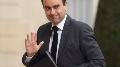 Fransa’da Yeni Hükümet Kuruldu: Sebastien Lecornu Liderliğinde Gelişmeler