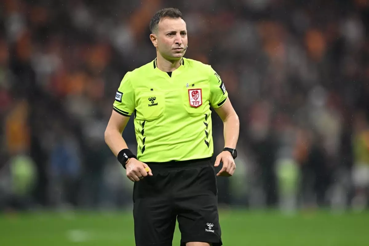 Galatasaray ve Beşiktaş Derbisinde Hakem Tepkileri ve Sosyal Medya Yansımaları