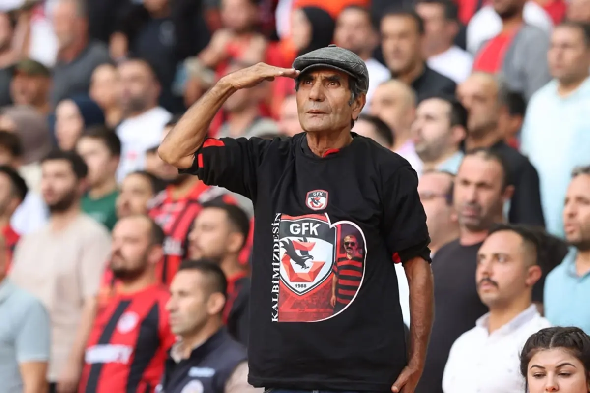 Gaziantep FK Başkanı Memik Yılmaz’dan Taraftar ve Şehir Çağrısı