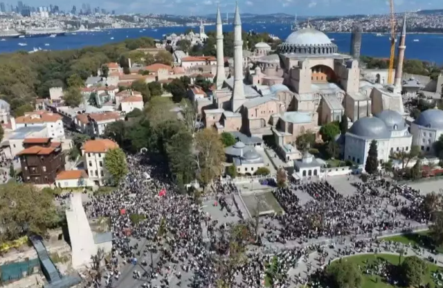 Gazze Dayanışması ve Filistin'e Destek Yürüyüşleri Genişliyor