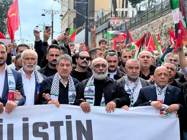Gazze Dayanışması ve Filistin'e Destek Yürüyüşleri Genişliyor