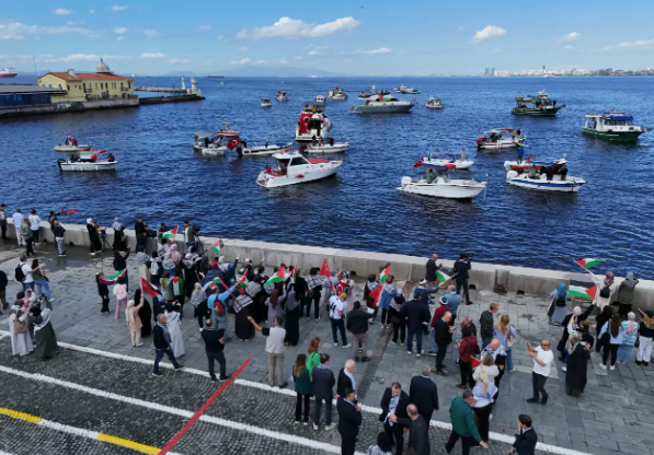 Gazze Dayanışması ve Filistin'e Destek Yürüyüşleri Genişliyor