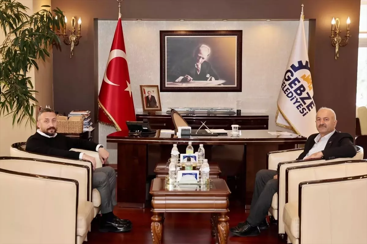 Gebze Belediye Başkanı Yusuf İzzettin Öztürk, Görevine Yeniden Başladı
