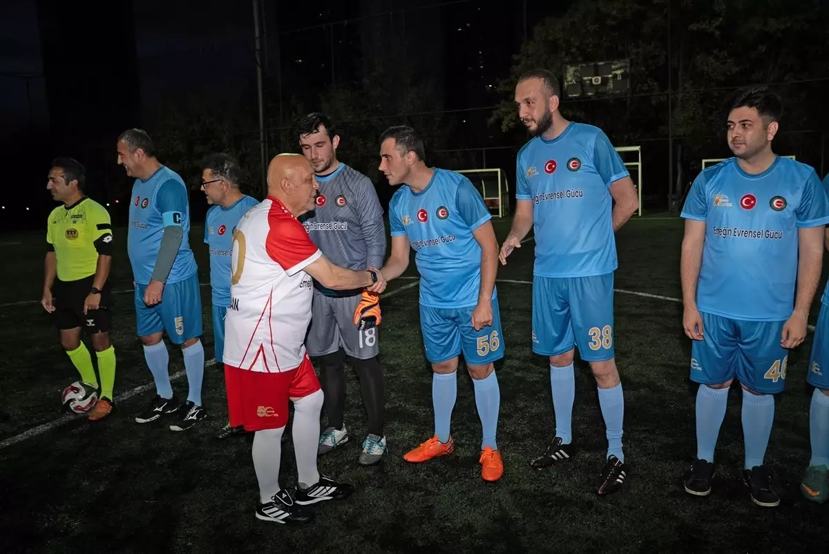 Hak-İş ve Basın Mensuplarından Dostluk ve Dayanışma Maçı Yapıldı