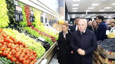 Hilalkent’te Yeni Halk Pazarı Açılışı Coşku ile Gerçekleşti