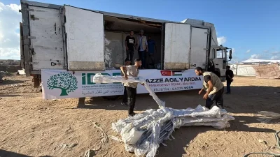 İDDEF Gazze’ye İlk Mektup ve Çadır Yardımlarını Ulaştırrdı