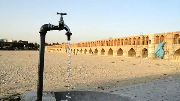 İran'da başkent taşınması tartışmaları,