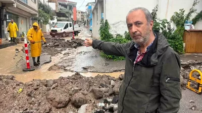 İzmir’de Yağışlar Sonrası Sel ve Altyapı Sorunları Gün yüzüne Çıktı