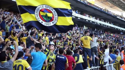 Jhon Duran’ın Tekrar Sahalara Dönüş Süreci ve Fenerbahçe Yönetimi