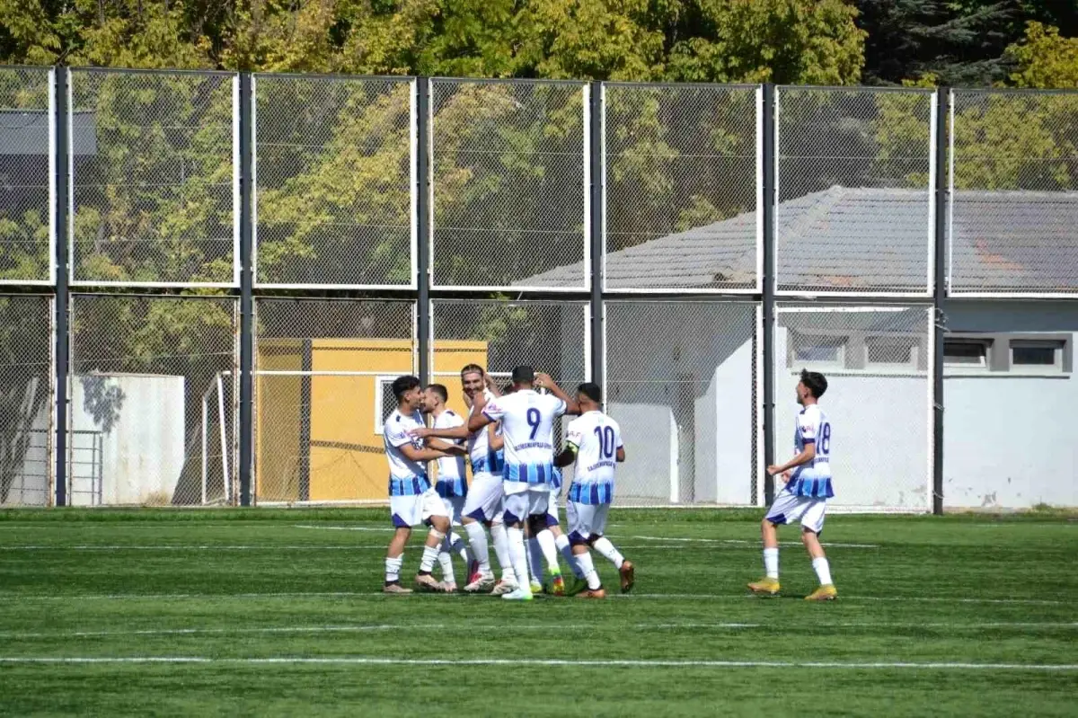 Kayseri Şeker ve Gaziosmanpaşaspor’un Süper Amatör Mücadelesi: 3 Puan Gaziosmanpaşaspor’un