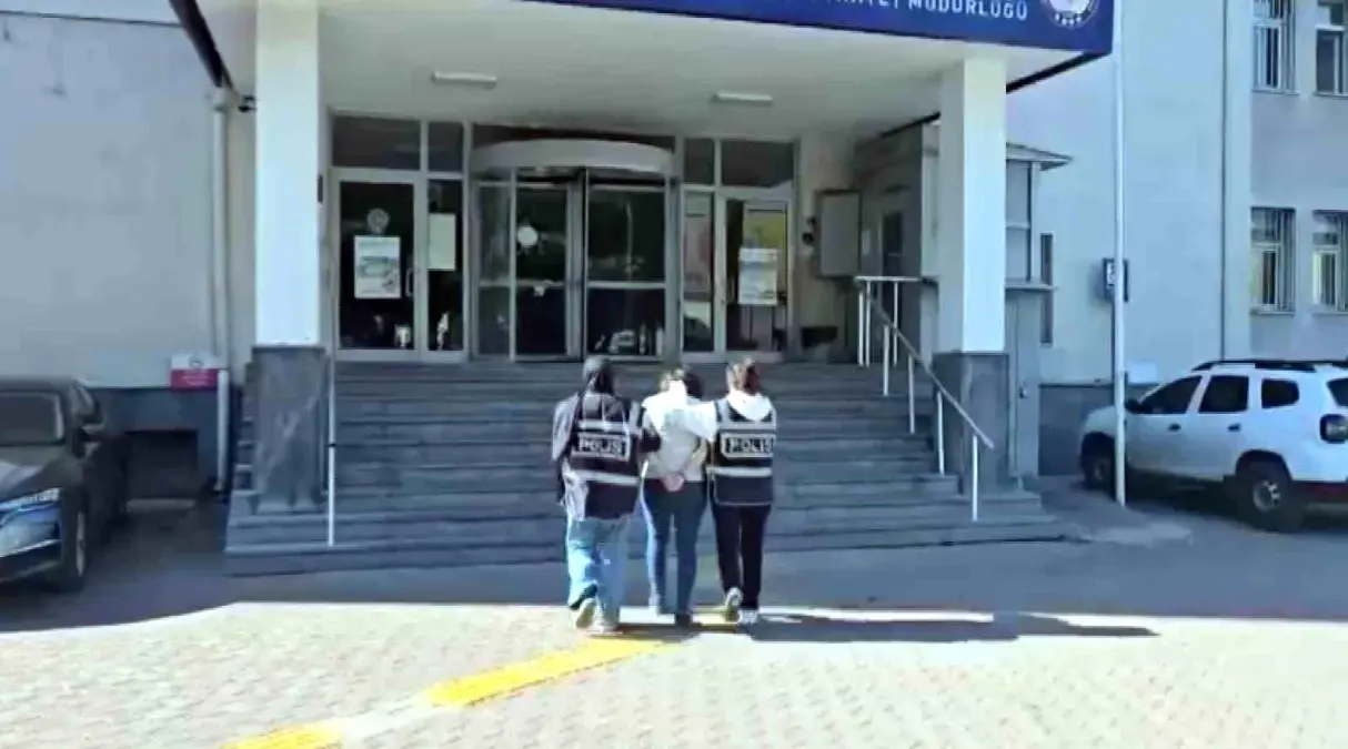 Kayseri’de Aranan 51 Yıl Hapis Cezasıyla Yakalanan Şahıs Güvenlik Kameralarında