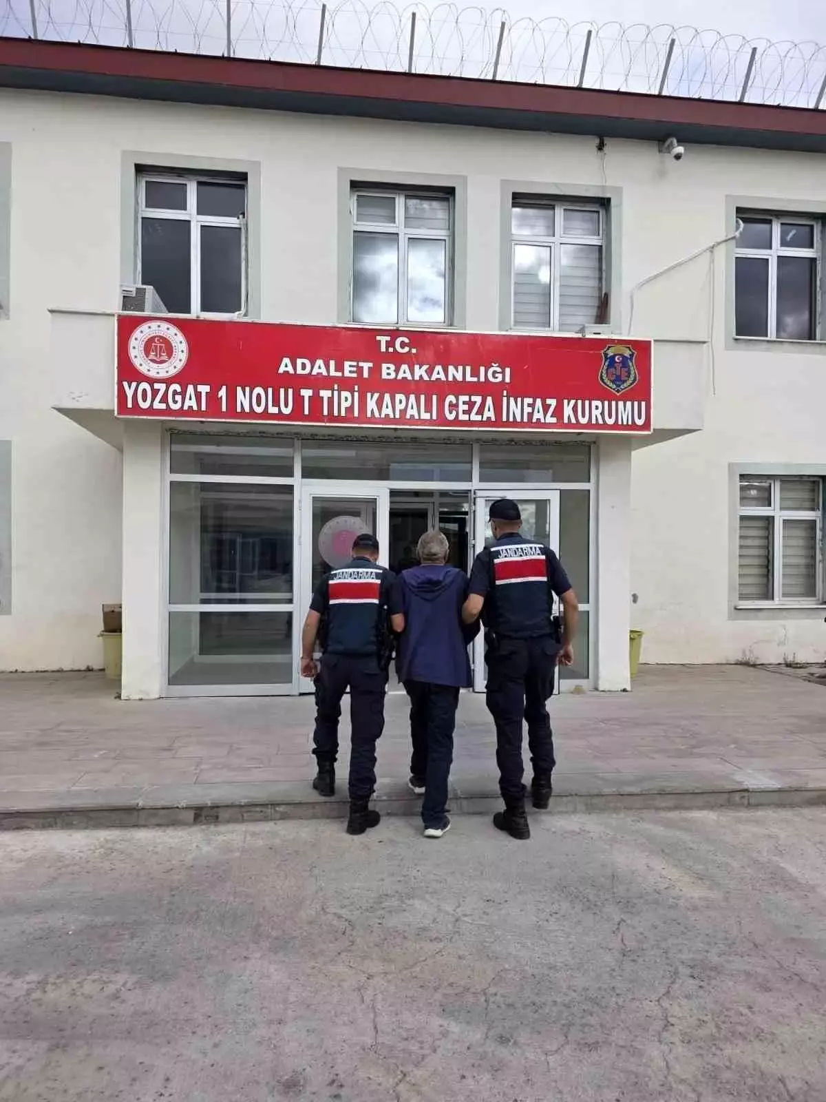 Kırşehir’de Cinayet Zanlısı Cezaevinde Kalp Krizi Geçirdi ve Hayatını Kaybetti