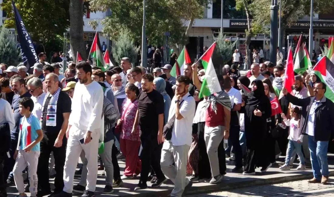 Konya'da Gazze’ye destek yürüyüşü