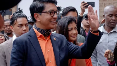 Madagaskar’da Siyasi Krizin Derinleştiği Günler