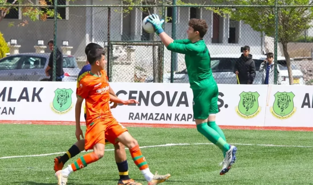Menemen FK'nin genç yıldızı