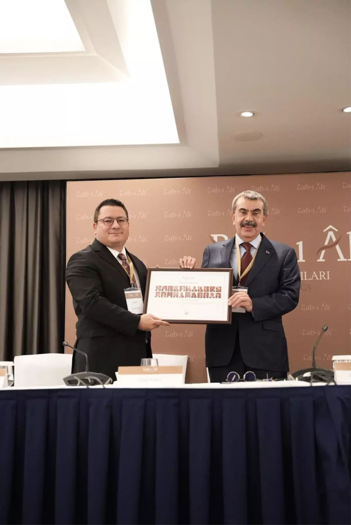 Milli Eğitim ve Yenilikçilik: Bab-ı Ali Toplantısı’nın Önemli Anları