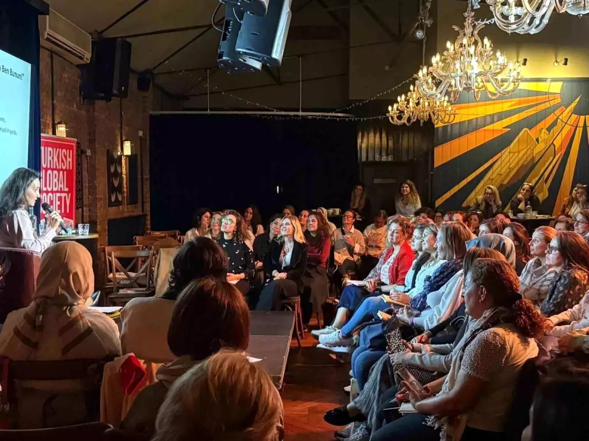 MomTalks Yurt Dışına Açılarak Uluslararası Ebeveynlik Platformları Arasında Yerini Alıyor