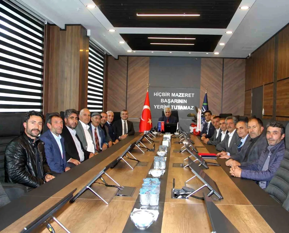 Muhtarlarla Güçlü İş Birliğiyle Elektrik Hizmetlerini Geliştiriyoruz