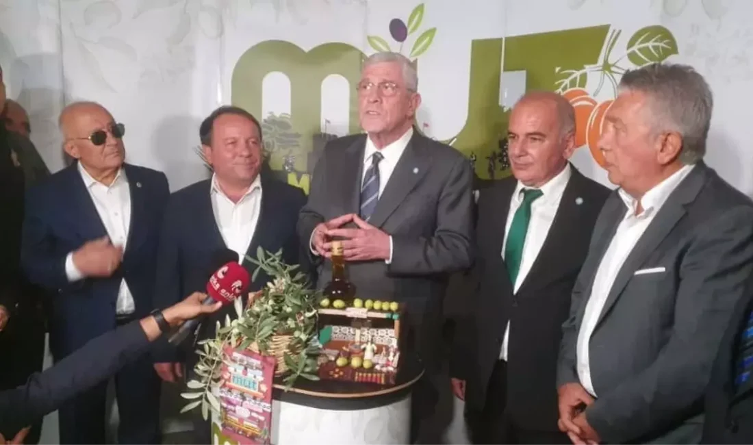 Müsavat Dervişoğlu Mut'ta samimi