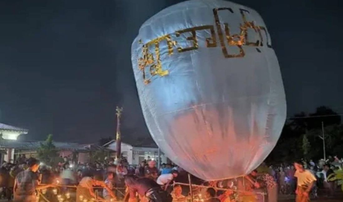 Myanmar'da darbe ve festival