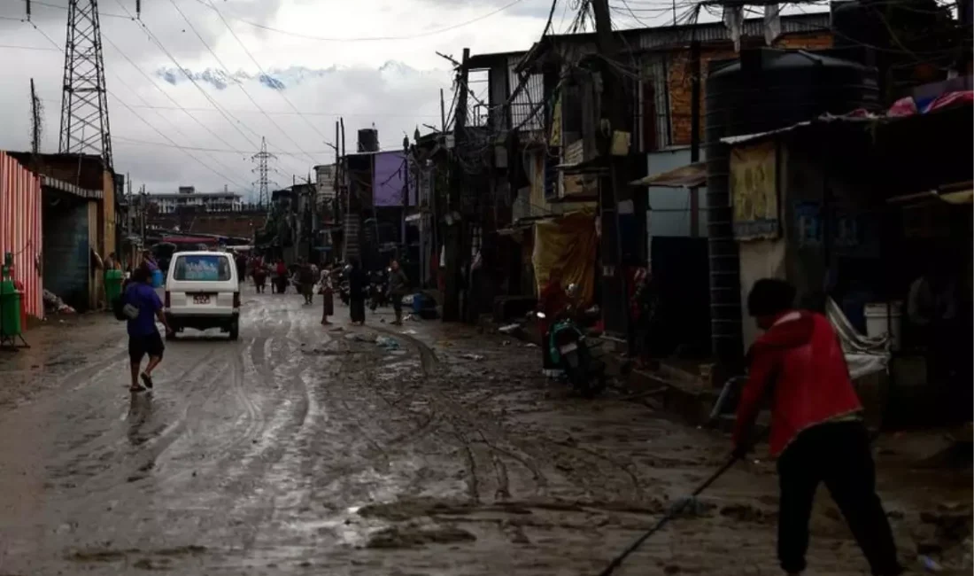 Nepal’de şiddetli yağışlar can