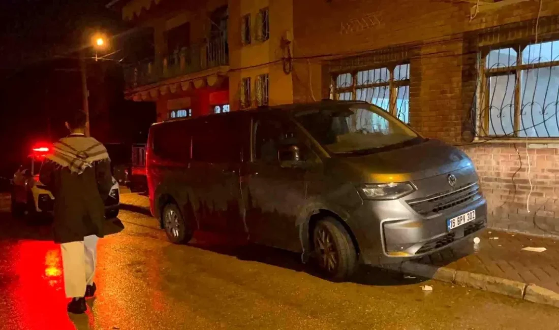 Polis kaçan minibüsü buldu