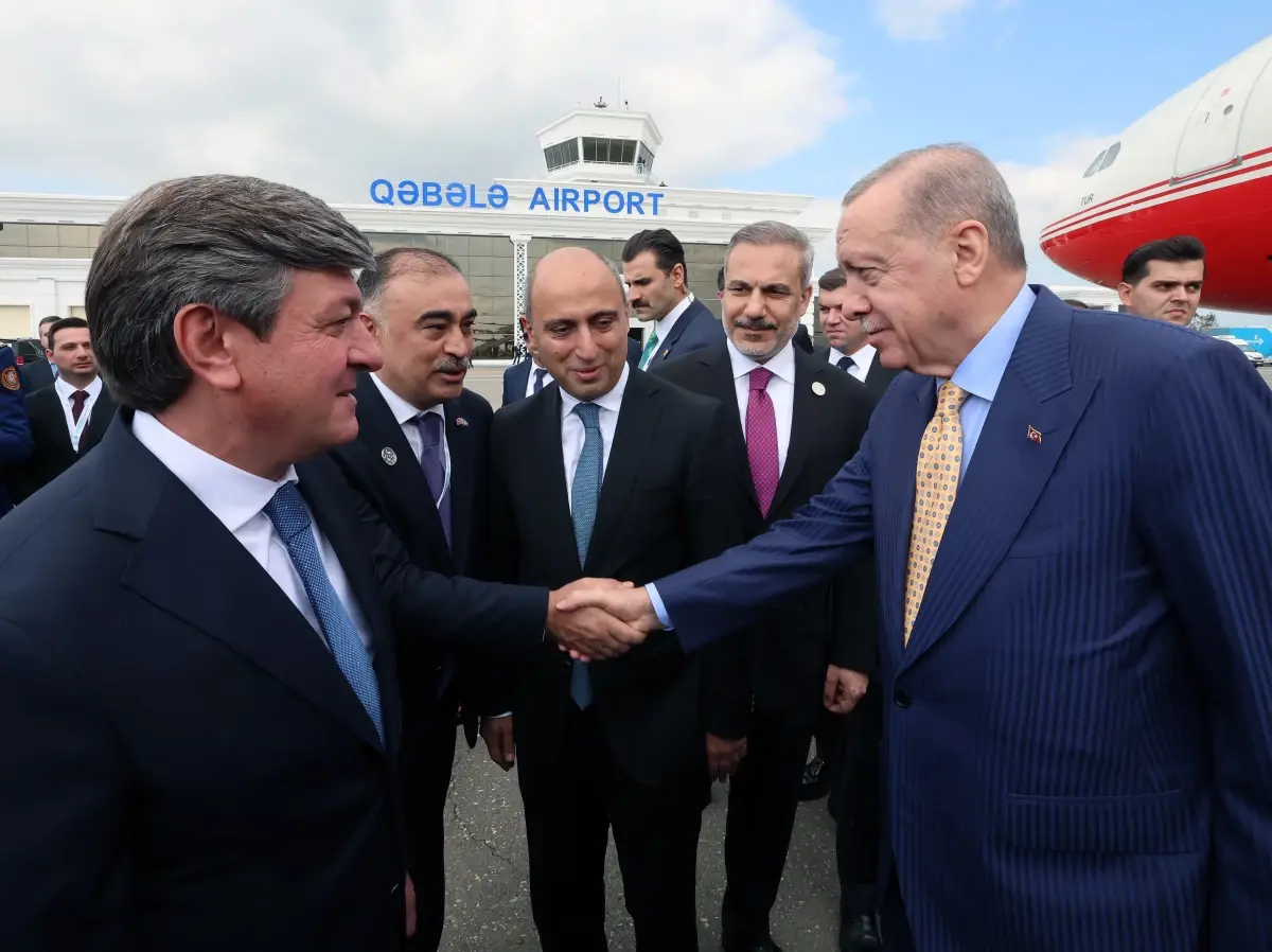 Recep Tayyip Erdoğan Azerbaycan’da Türk Devletleri Zirvesi’nde