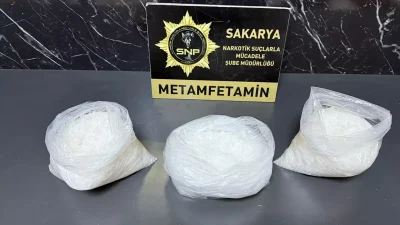 Sakarya’da Uyuşturucu Operasyonu Sonuçlandı: İki Kişi Tutuklandı